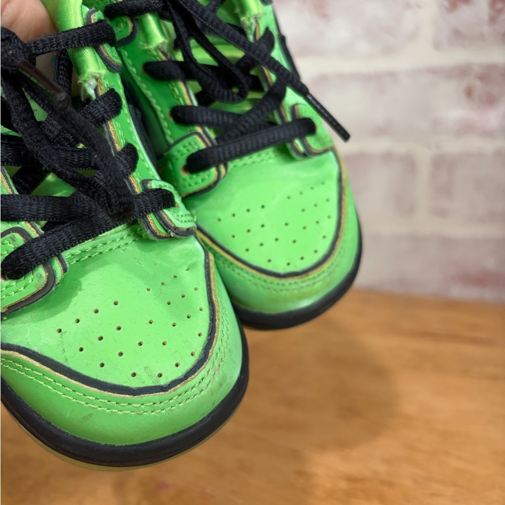Nike Dunk Low Pro SB ‘Buttercup’ Toddler Size - Picture 5 of 6